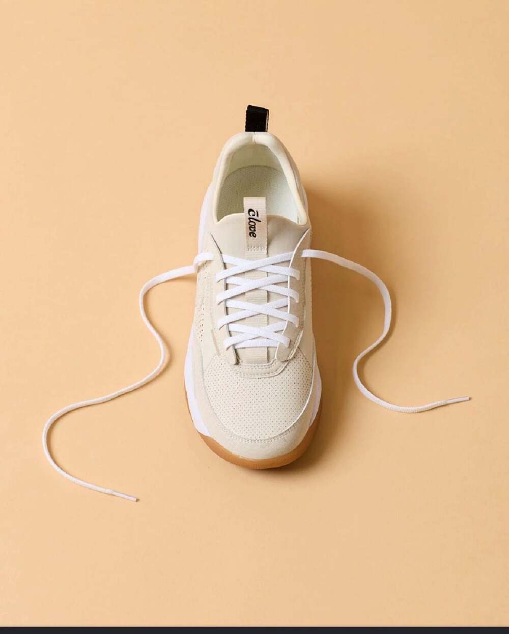 Clove Women's Size 7.5 Slip-Resistant Nursing Sneakers